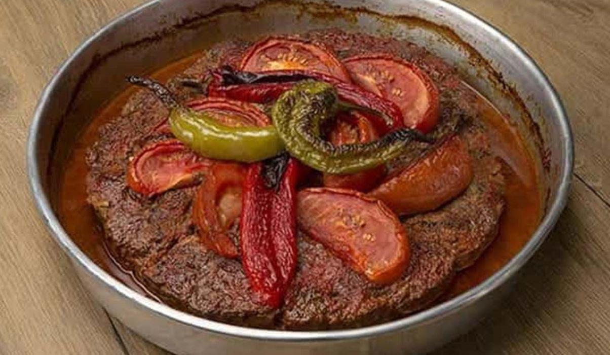 طرز تهیه کباب سرداشی همدانی؛ آموزش درست کردن کباب تابه ای به روش محلی