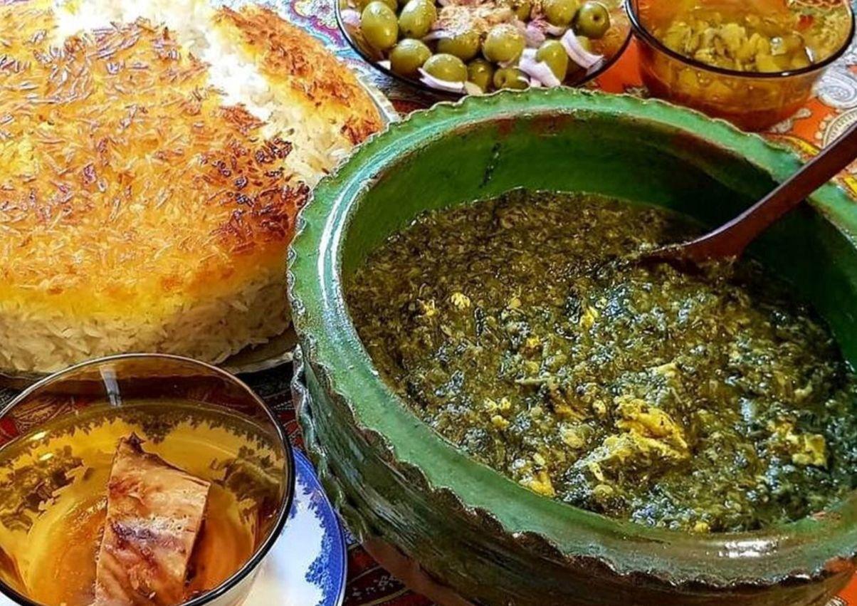 طرز تهیه ترشی تره گیلانی؛ یک خورشت خوشمزه محلی برای شب عید