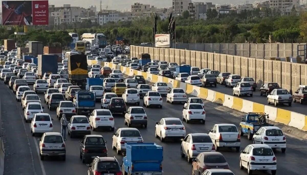 آخرین وضعیت تردد در محورهای شمال کشور | ترافیک سنگین در محور چالوس| هراز قفل شد